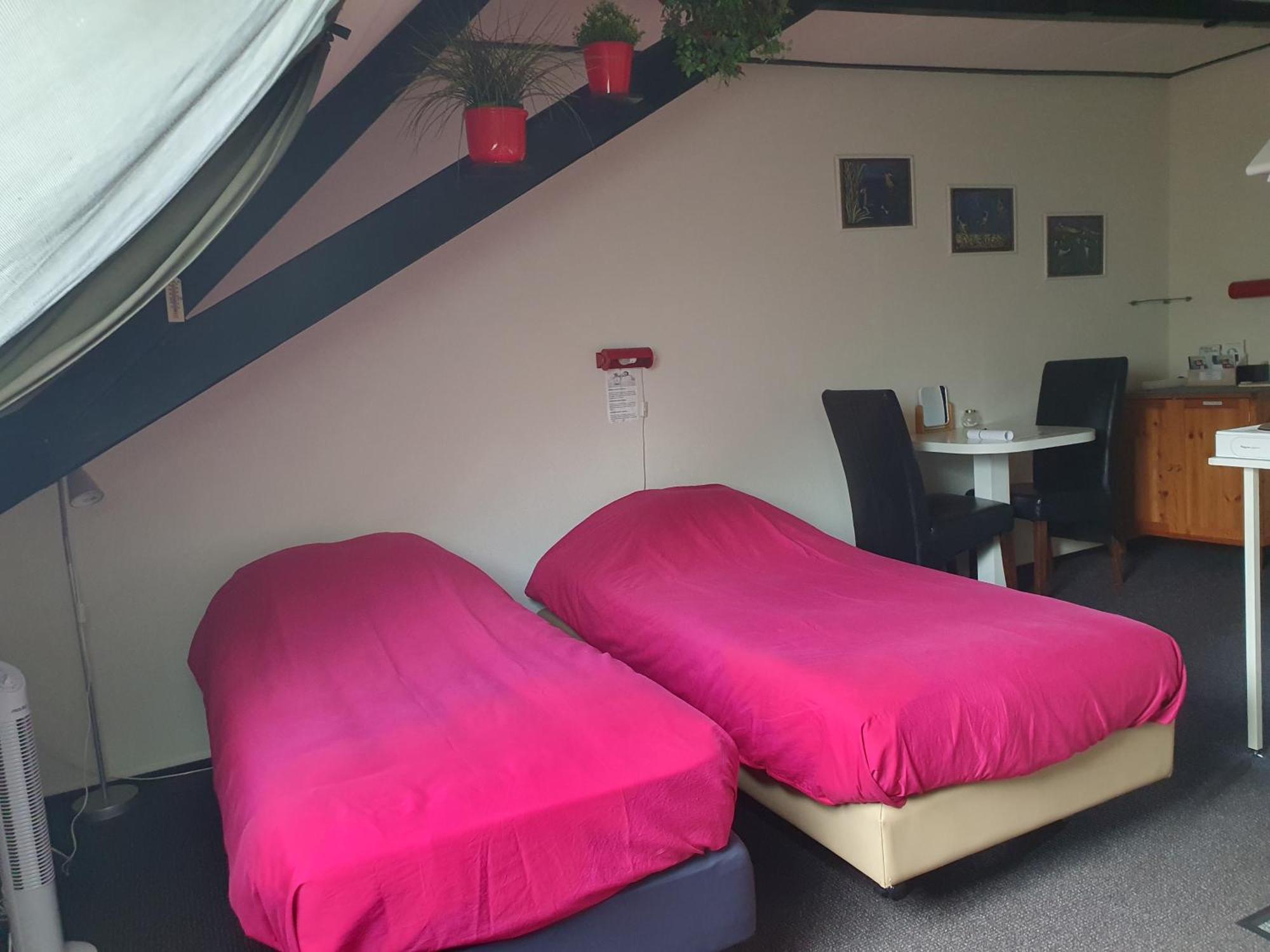 Bb Salem Bed & Breakfast Strijen Eksteriør bilde